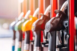 Benzin ve Motorine İndirim Mi Geliyor? 15 Ekim 2025 Güncel Akaryakıt Fiyatları ve Beklentiler